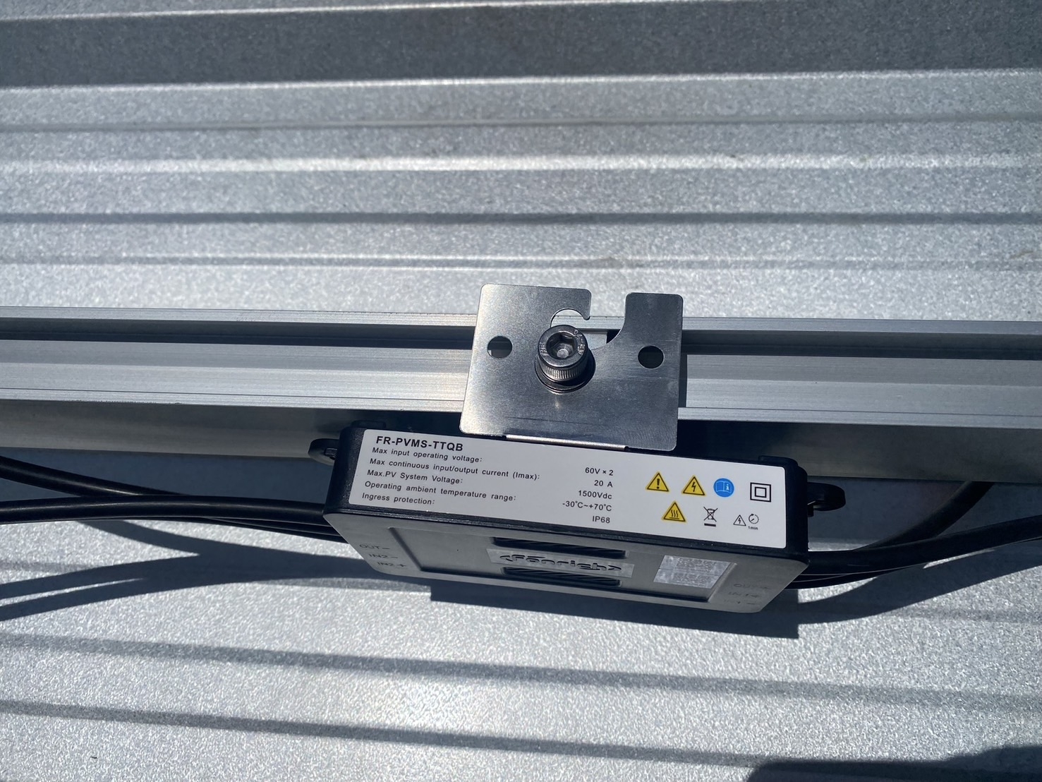 Principais benefícios da implementação do desligamento rápido em instalações solares(pic1)